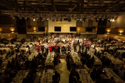 &Gamma;&lambda;έ&nu;&tau;&iota; &kappa;&alpha;&iota; &kappa;&omicron;&pi;ή &pi;ί&tau;&alpha;&sigmaf; &mu;&epsilon; &tau;&alpha; &Chi;ά&lambda;&kappa;&iota;&nu;&alpha; &Eta;&chi;&omicron;&chi;&rho;ώ&mu;&alpha;&tau;&alpha;